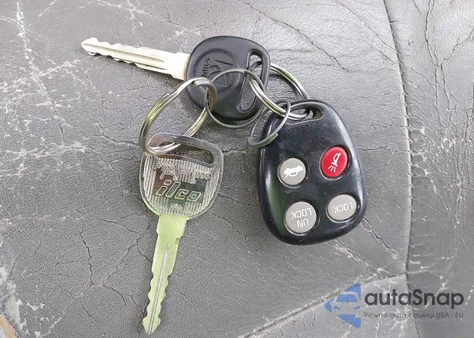 2003 Saturn L-Series L200 из США, поврежденный, VIN 1G8JU54F23Y579397